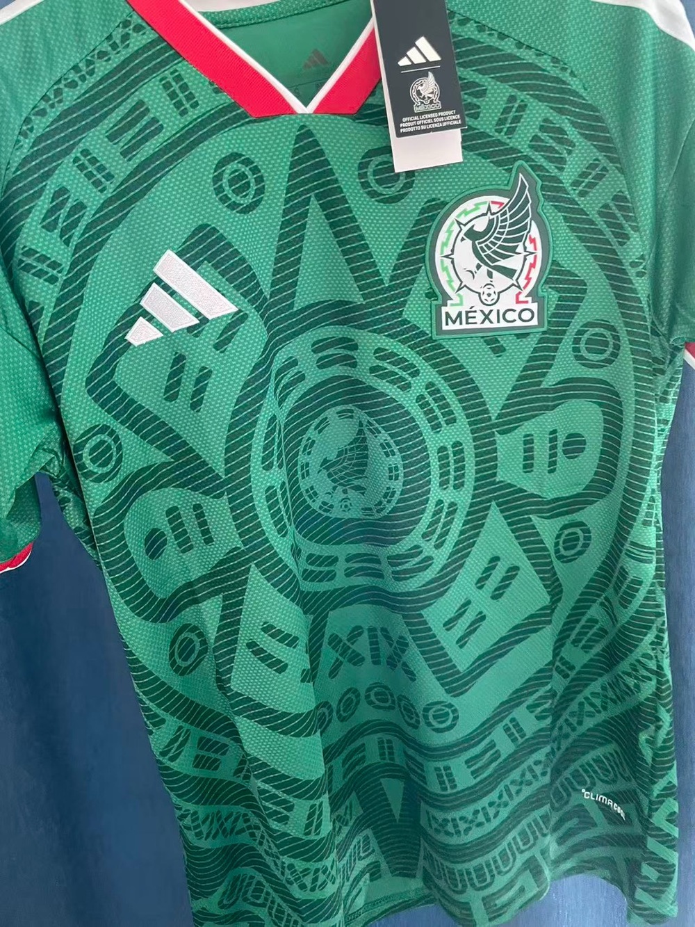 adidas Mexico Green Soccer Jersey with Red & White Accents - Picture 5 of 8